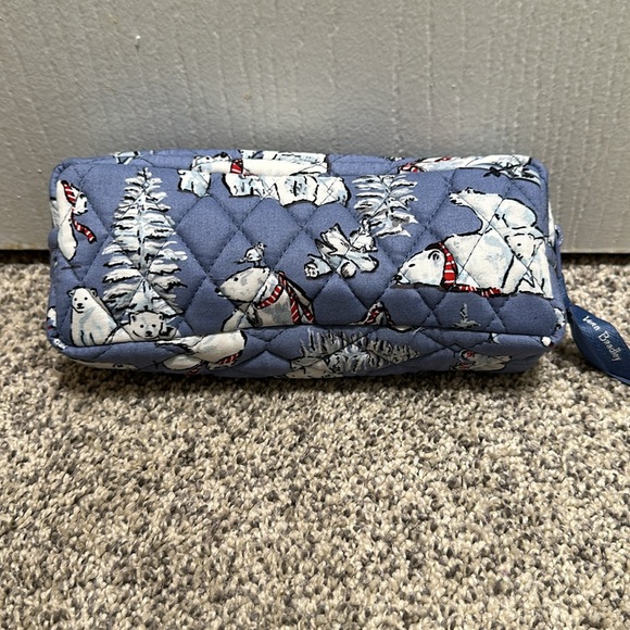 Vera Bradley 4 Pc Cosmetic Organizer- Beary Merry Cool Blur - Picture 3 of 8